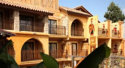 Roman hotel 3 (пафос