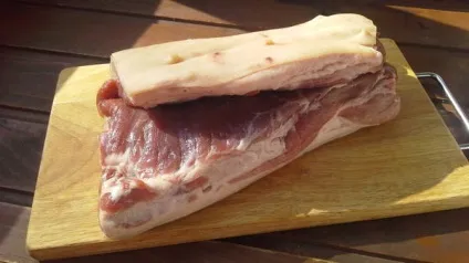 Рулет зі свинячої Пашина