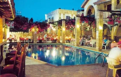 Roman hotel 3 (пафос