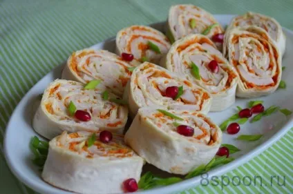 Рулет з лаваша з куркою і корейською морквою рецепт з фото (куркою) Рулет з лаваша з куркою і корейською морквою рецепт з фото