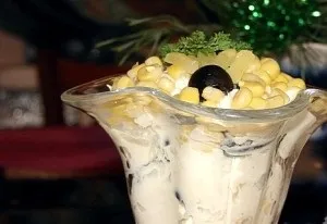 Салат з ананасом і курячими грудками рецепт з фото крок за кроком (салат з ананасом і курячими грудками) Салат з ананасом і курячими грудками рецепт з фото крок за кроком