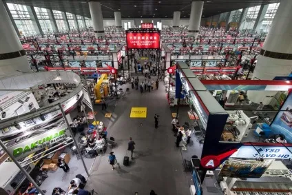 Найзнаменитіша виставка - canton fair - girlnextdoor (сама) Найзнаменитіша виставка - canton fair - girlnextdoor