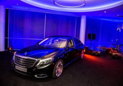 Найфешенебельніший центр mercedes-benz rus як продають і обслуговують «мерседеси» в Москві - журнал (mercedes-benz) Найфешенебельніший центр mercedes-benz rus як продають і обслуговують «мерседеси» в Москві - журнал