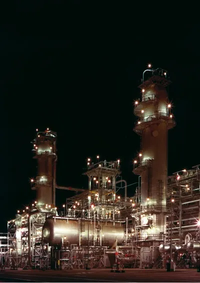 Saudi aramco - найкраща нафтова компанія світу, «орієнтир» - українські журнали в еміратах (дубай (кубічних футів день) Saudi aramco - найкраща нафтова компанія світу, «орієнтир» - українські журнали в еміратах (дубай