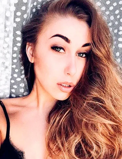 Сестри алексея воробьева, дмитрика білана і Влада Топалова як вони стали співати услід за братами, hello (алексей виробів) Сестри алексея воробьева, дмитрика білана і Влада Топалова як вони стали співати услід за братами, hello