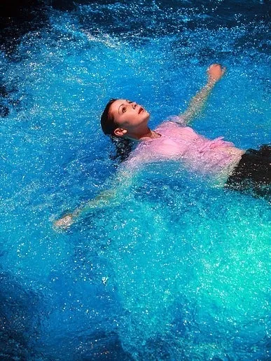 Шарлотта з серіалу h2o - просто додай води, русалки (Бріттані Бернс) Шарлотта з серіалу h2o - просто додай води, русалки
