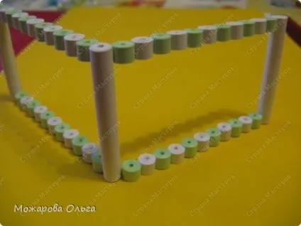 Шкатулка в техніці квіллінг
