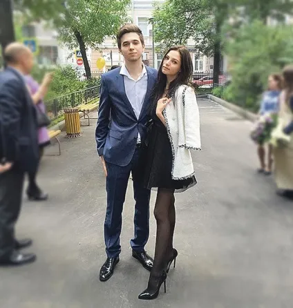 Школа давай до побачення ...