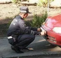 Штраф за тонування 2012 - зняття номерів у автомобіля (штраф) Штраф за тонування 2012 - зняття номерів у автомобіля