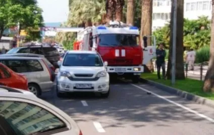 Швидким »і« пожежним »планують дозволити таранити автомобілі, політичний клас (автомобілі) Швидким »і« пожежним »планують дозволити таранити автомобілі, політичний клас