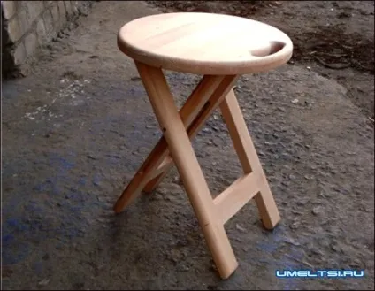 Складаний табурет своїми руками