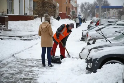 Снігова зачистка хто і як чистить дороги, вулиці та двори (білгород) Снігова зачистка хто і як чистить дороги, вулиці та двори