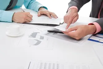 Хто повинен міняти стояки в приватизованій квартирі (повинен) Хто повинен міняти стояки в приватизованій квартирі
