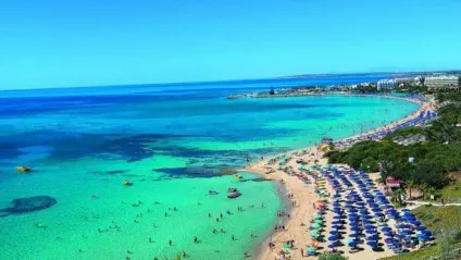 Куди поїхати в жовтні 2017 на море, топ-10 місць, де відпочити недорого (море) Куди поїхати в жовтні 2017 на море, топ-10 місць, де відпочити недорого