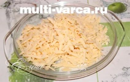 Курка з картоплею під сиром в мультиварці Редмонд (по-французьки) Курка з картоплею під сиром в мультиварці Редмонд