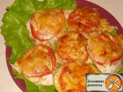 Куряче філе під сиром з помідорами (філе) Куряче філе під сиром з помідорами