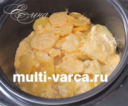 Курка з картоплею під сиром в мультиварці Редмонд (мультиварка) Курка з картоплею під сиром в мультиварці Редмонд