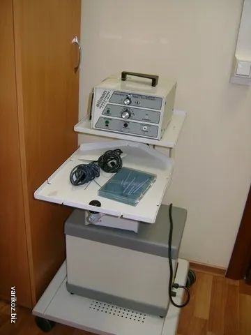 Врослий ніготь - лікування лазерним, радіохвильовим і простим хірургічним способом - в чому різниця (ніготь) Врослий ніготь - лікування лазерним, радіохвильовим і простим хірургічним способом - в чому різниця