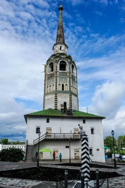 Солікамск і його визначні пам'ятки (розташовується експозиція краєзнавчого) Солікамск і його визначні пам'ятки
