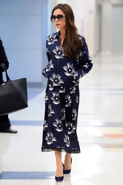 Стильні жінки 40 років вікторія Бекхем (victoria beckham) (вікторія) Стильні жінки 40 років вікторія Бекхем (victoria beckham)
