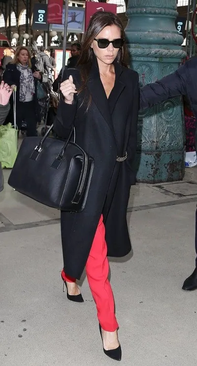 Стильні жінки 40 років вікторія Бекхем (victoria beckham) (стиль victoria beckham) Стильні жінки 40 років вікторія Бекхем (victoria beckham)
