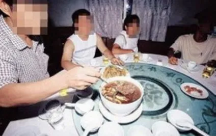 Суп з немовлят (дивитися не раджу) (пологи) Суп з немовлят (дивитися не раджу)