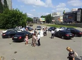 Весільний кортеж в Запоріжжі, автомобілі, кортеж авто на весілля, оформлення, оренда, замовити (весільний) Весільний кортеж в Запоріжжі, автомобілі, кортеж авто на весілля, оформлення, оренда, замовити
