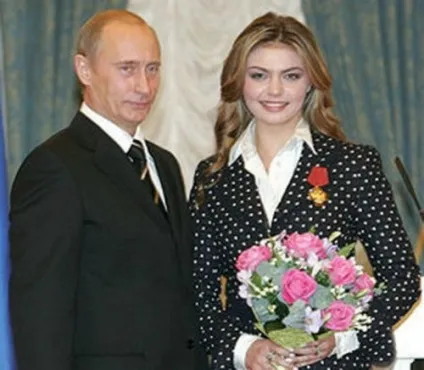Весілля Путіна і Кабаєвої 15 червня 2013 фото і їхні діти (Кабаєвою) Весілля Путіна і Кабаєвої 15 червня 2013 фото і їх діти
