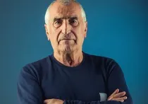 Свіжий номер газети московський комсомолець - від