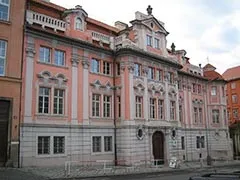 Танцюючий будинок (tancici dum) опис і фото (прага) Танцюючий будинок (tancici dum) опис і фото