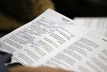 Техніка повільного читання в світі швидкого перегортання