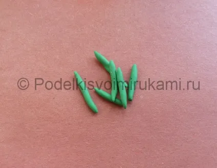Ягоди з пластиліну