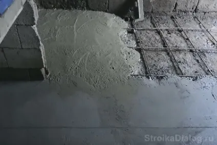 Пристрій чорнових стяжок по грунту в приватному будинку (чорнова стяжка грунт підлогу) Пристрій чорнових стяжок по грунту в приватному будинку
