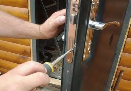 Установка китайської двері металевих вхідних з замком своїми руками (установка) Установка китайської двері металевих вхідних з замком своїми руками