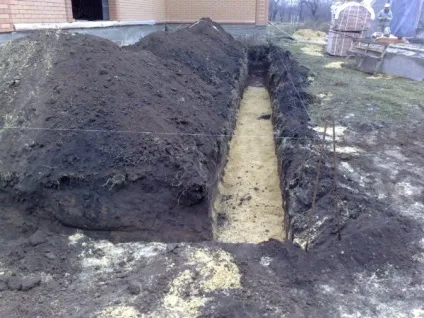 Утеплення труб водопостачання на вулиці в землі 4 важливих нюанси (труб) Утеплення труб водопостачання на вулиці в землі 4 важливих нюанси
