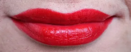 Зволожуюча губна помада люкс luxe avon (люкс) Зволожуюча губна помада люкс luxe avon