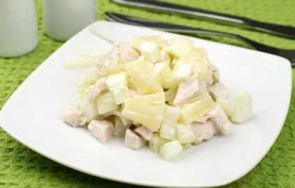 Дізнайся рецепт салату з ананасами і курячими грудками, секрети вибору (рецепт) Дізнайся рецепт салату з ананасами і курячими грудками, секрети вибору