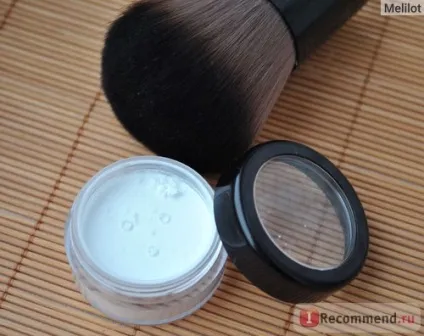 Догляду пудри пудра з молодих пагонів бамбука bamboo silk powder (мінеральна пудра) Догляду пудри пудра з молодих пагонів бамбука bamboo silk powder