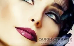 Вечірній макіяж в салоні за ціною 750 руб (вечірній) Вечірній макіяж в салоні за ціною 750 руб