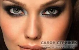 Вечірній макіяж в салоні за ціною 750 руб (білий каял м'який олівець) Вечірній макіяж в салоні за ціною 750 руб