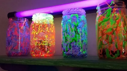 Чудові картинки, що світяться в ультрафіолеті (картинки) Чудові картинки, що світяться в ультрафіолеті