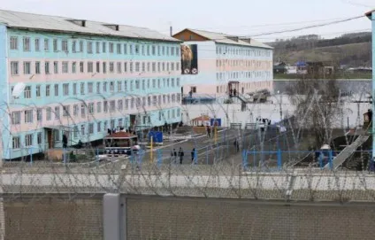 У чому відмінність амністії від помилування (відміну) У чому відмінність амністії від помилування