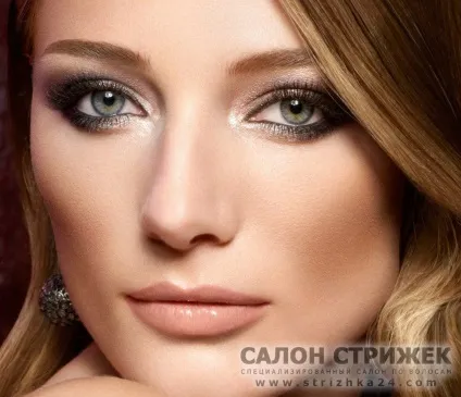 Вечірній макіяж в салоні за ціною 750 руб (Єкатеринбург) Вечірній макіяж в салоні за ціною 750 руб