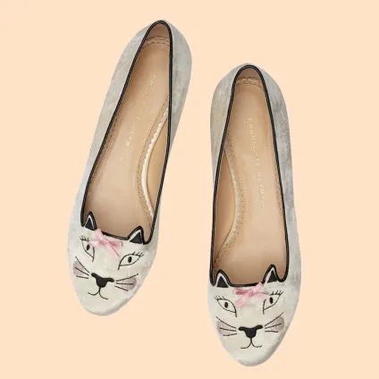 Обери свою кішечку нова колекція балеток kitty від charlotte olympia - журнал про моду hello style