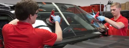 Вклейка автоскла - праймерной і беспраймерная технології (клею бруду пилу) Вклейка автоскла - праймерной і беспраймерная технології