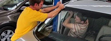 Вклейка автоскла - праймерной і беспраймерная технології (праймерной) Вклейка автоскла - праймерной і беспраймерная технології