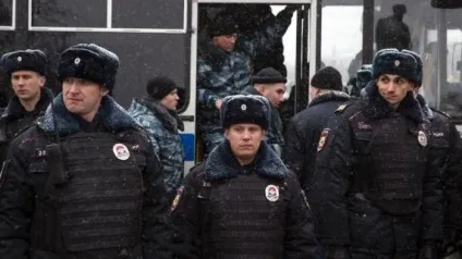 В яких випадках співробітник поліції має право застосовувати вогнепальну зброю (співробітник поліції має право застосовувати вогнепальну зброю співробітник поліції має право застосовувати вогнепальну зброю у разі співробітник поліції має право застосовувати вогнепальну зброю для) В яких випадках співробітник поліції має право застосовувати вогнепальну зброю