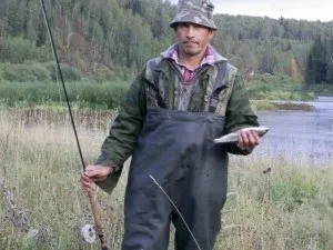 Смачні мушки для харіуса своїми руками (в'язання будуть потрібні гачок) Смачні мушки для харіуса своїми руками