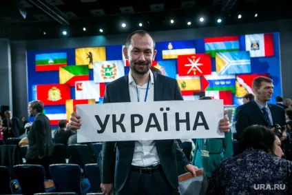 Володимир Путін відповів на питання в ході великої прес-конференції (великий) Володимир Путін відповів на питання в ході великої прес-конференції