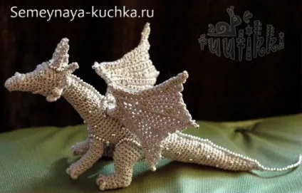 В'яжемо дракона гачком